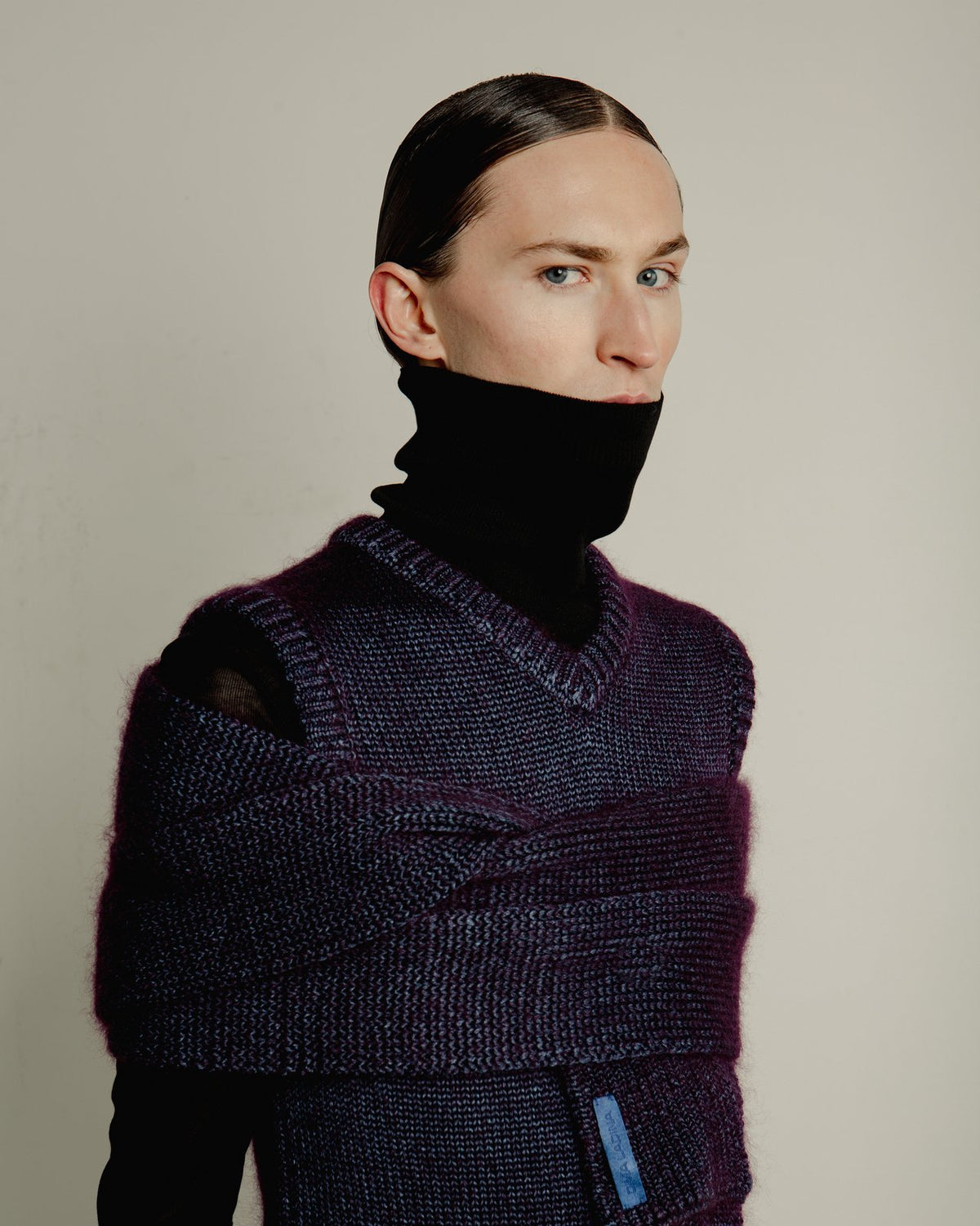 Sleeveless sweater silk mohair
